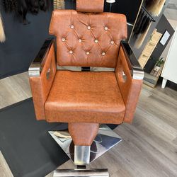 Luxury Barber Chair-Brown tufted reclining hydraulic  chair