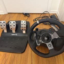Logitec G920 Wheel & Pedals 