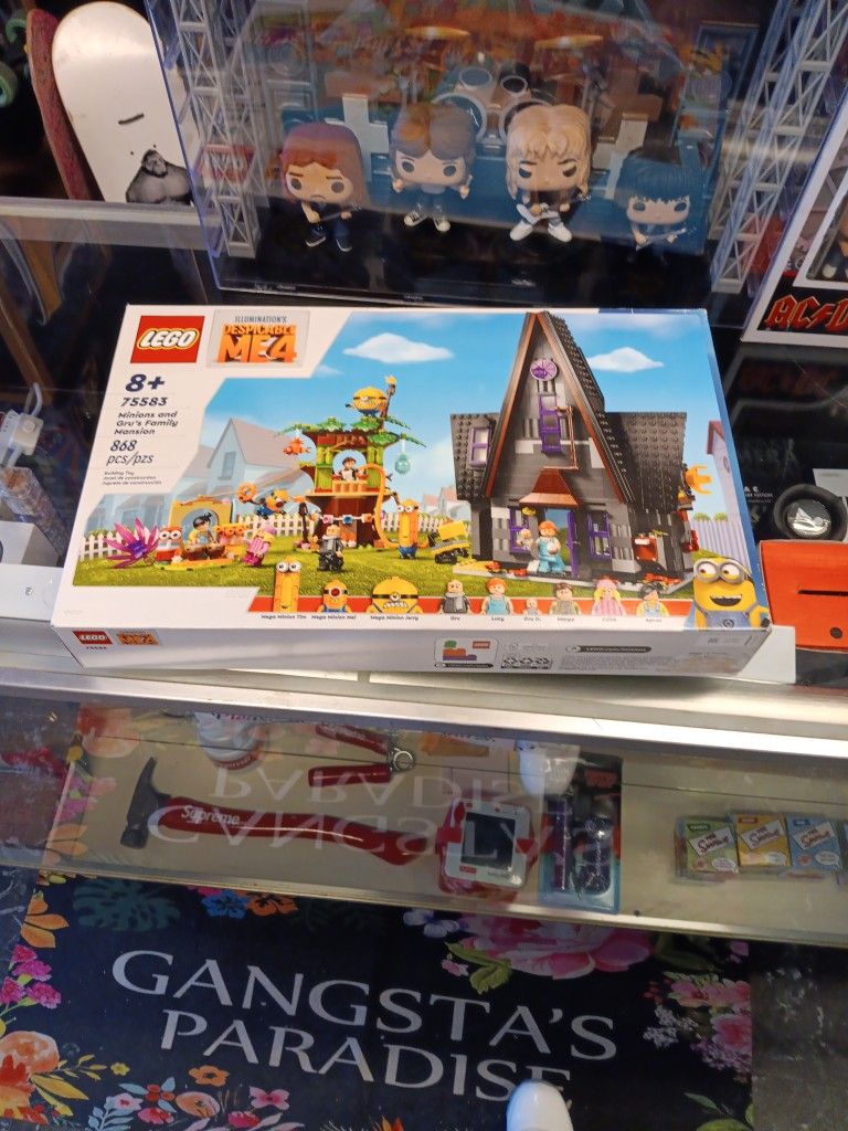 Despicable Me 4 Lego Set