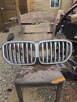 2024 BMW X5 FRONT UPPER GRILLE 51-13-5-A67-CC4