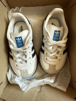 Adidas samba