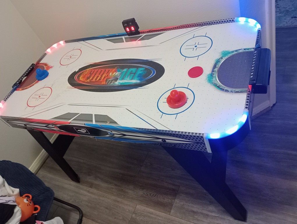 Air Hockey 