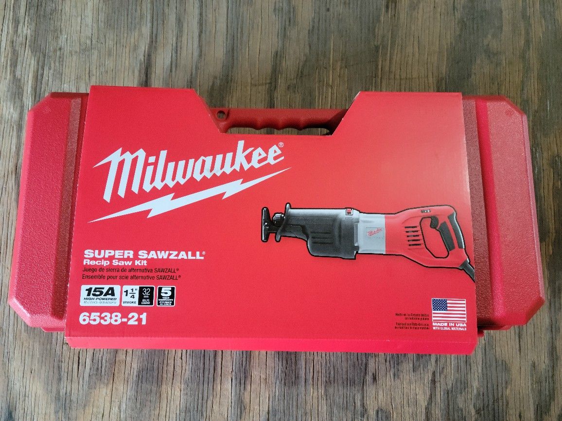 Milwaukee

15 Amp 1-1/4 in. Stroke Orbital SUPER SAWZALL Reciprocating Saw with Hard Case

