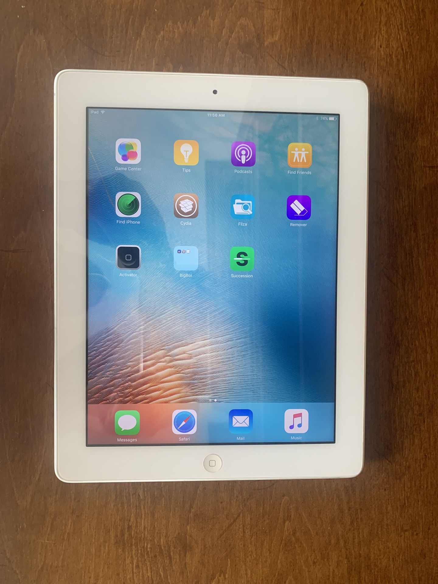 Grey Apple iPad 3rd Gen (64GB)