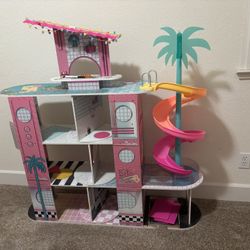 LOL Dollhouse