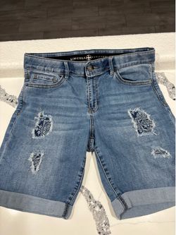 Lincoln outfitters shorts size 12