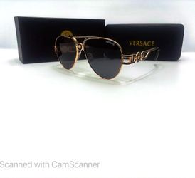 New VE Monogram Metal Black Gold