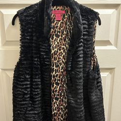 Betsey Johnson Faux Fur Vest- Size Large