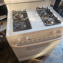 Hot Point Gas Stove