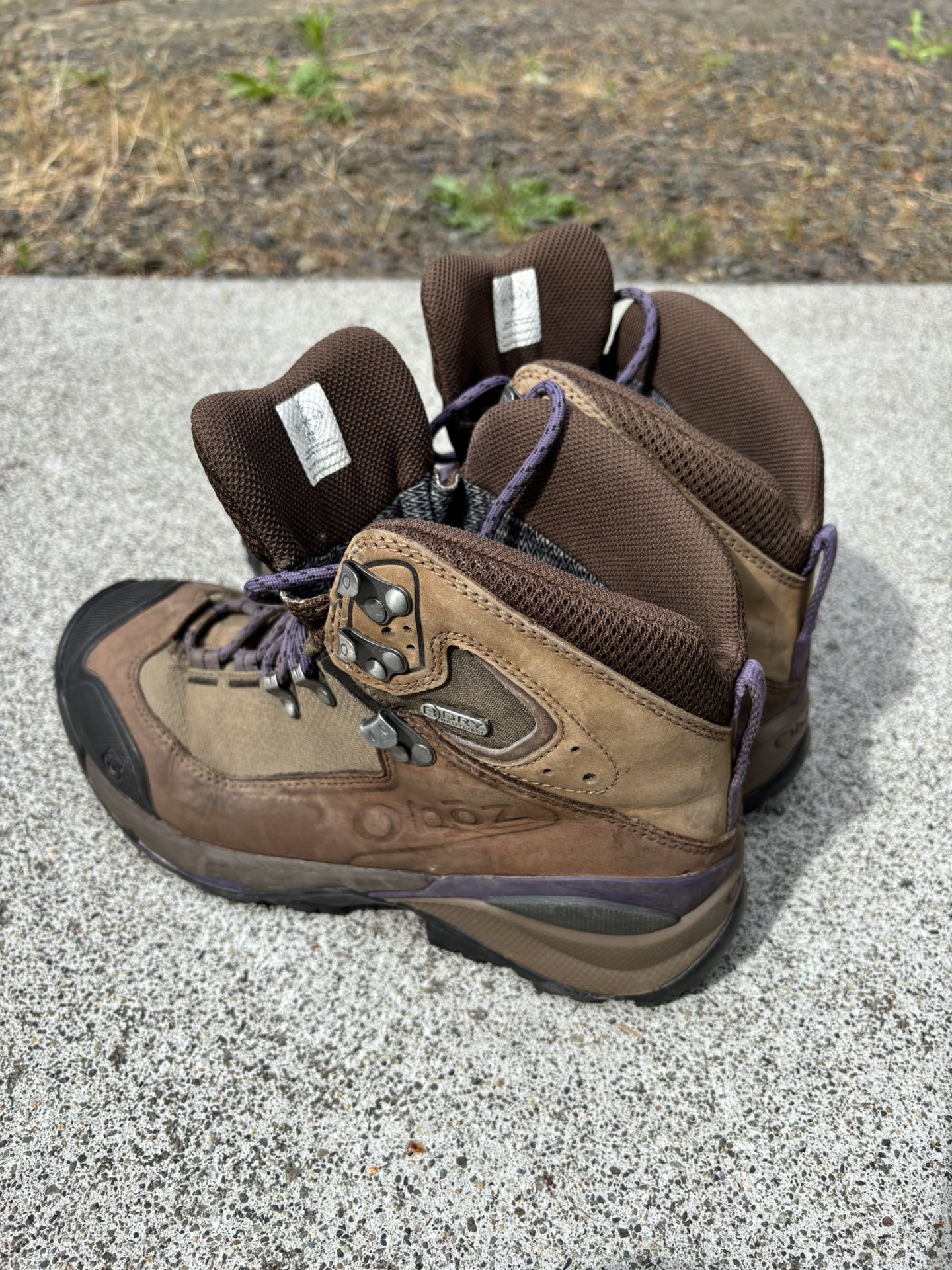 Oboz Women’s Size 8 Hiking Boots