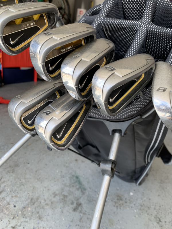 Nike sumo golf clubs w/ bag for Sale in Phoenix, AZ OfferUp