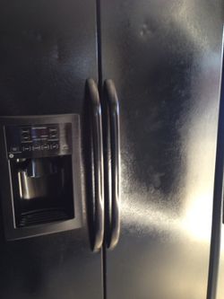 Ge black refrigerator