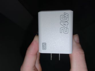 240W GaN USB-C Wall Charger