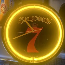 Seagram 7 Neon Clock !! Good For Man Cave 