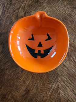 Ceramic Jack-O'-Lantern Pumpkin Candy Bowl / Accent Dish