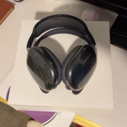 AIRPOD MAX HEADPHONES 