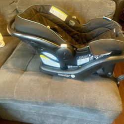 infant car seat with base 