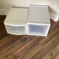 Storage containers $5 each