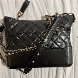 Black chain Handbag