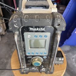 Makita radio