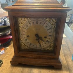 Antique Howard Miller mantle clock