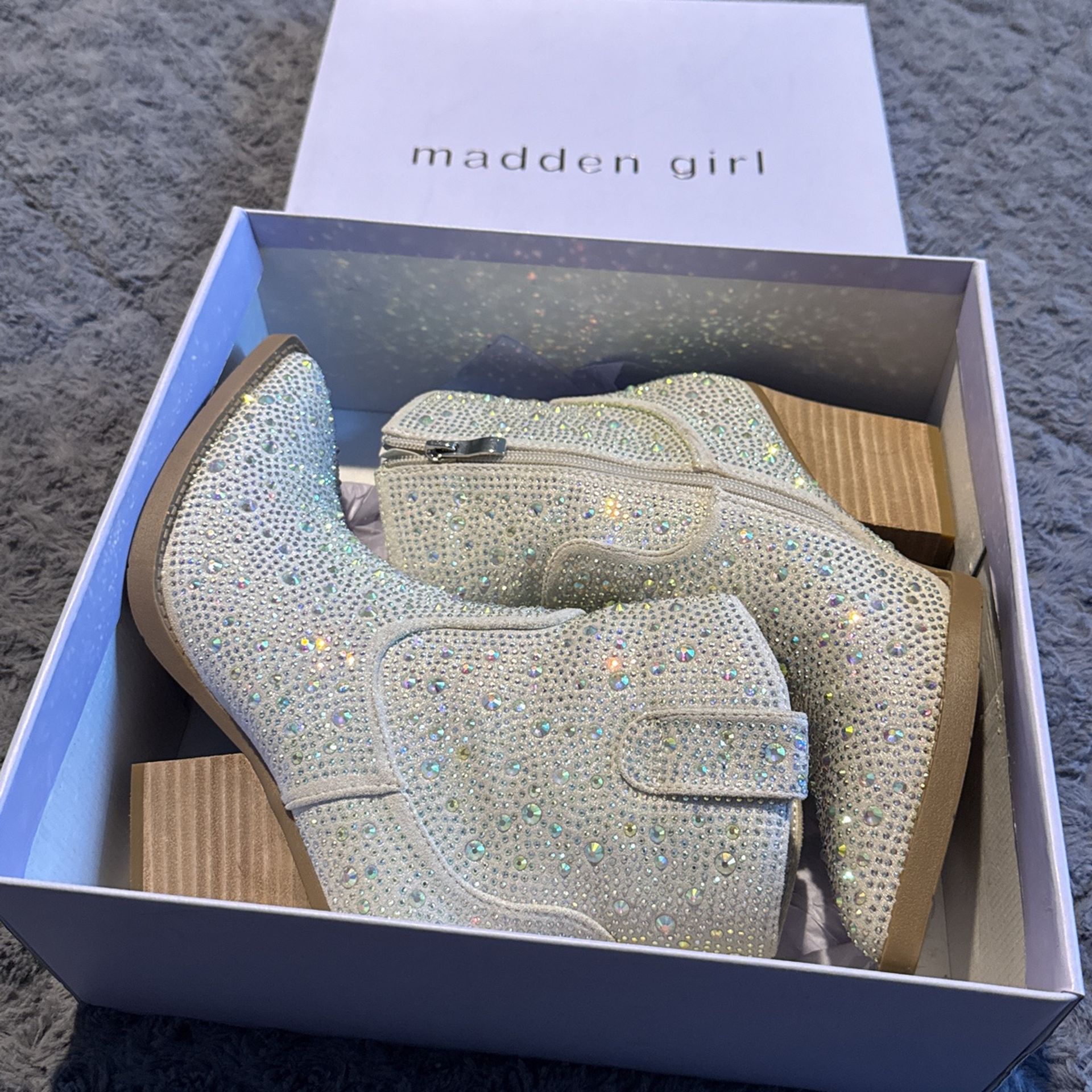 Madden Girl Sparkling Boot