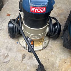 Ryobi Router