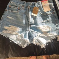 Brand New Levi Shorts 