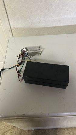 Jetson battery with wired