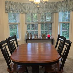 Dining Set With Hutch