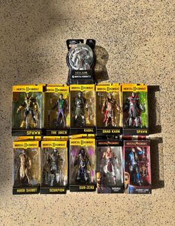 Mortal kombat figure lot of 11