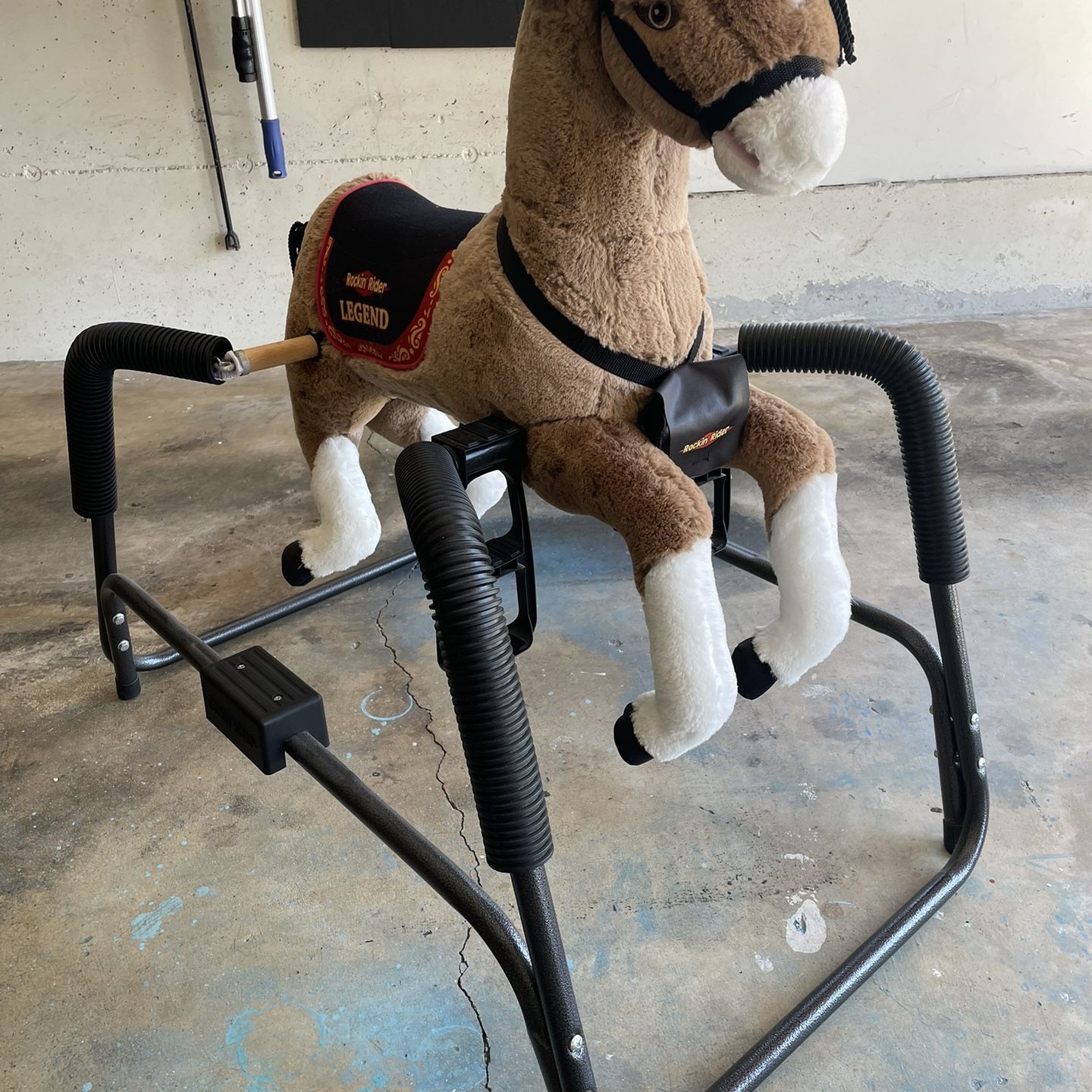 Rockin Rider Legend Animated Spring Horse for Sale in Bothell WA OfferUp