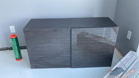 Gorgeous brand new condition cabinet made from lacquer wood