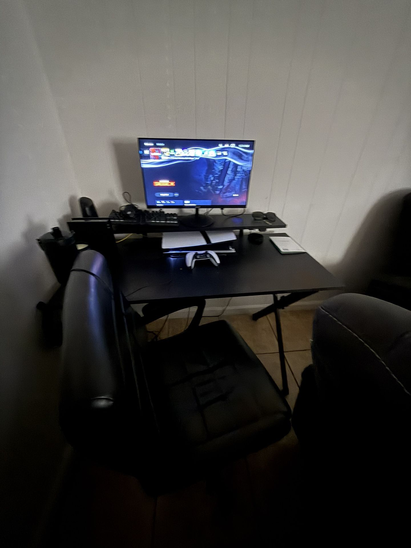 Selling My Desk And Office Chair