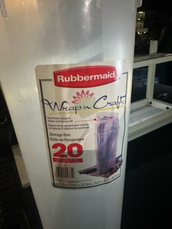 Rubbermaid Wrap N' Craft Plastic Wrapping Paper Organizer Storage Container with Top Ornament Storage Compartment for 20 Standard 30 Inch Rolls, Clear