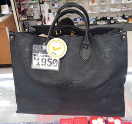 Louis Vuitton Purse