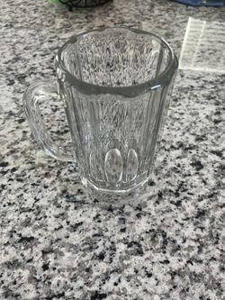 Glass Beer Mugs (8) 16 Oz With Handle