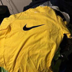 Nike Tees And Hoodies Outlet Priced