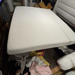 Cal King Tempur-Pedic