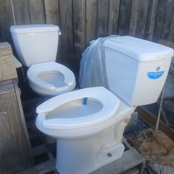 Toilets great condition