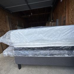 Queen Size Mattress In A Box Price Range $150-200