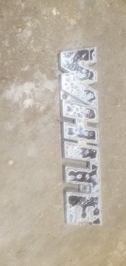 White. Hood Emblem Logo 523347 Freightliner OEM

