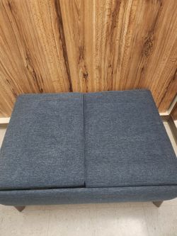 Storage ottoman