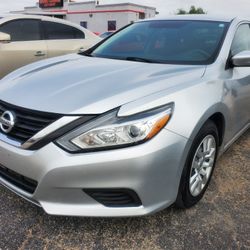 2016 Nissan Altima From $ 1490 Down
