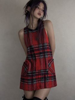 Susina orange red, black, and white plaid mini dress with pockets, size Large Petite