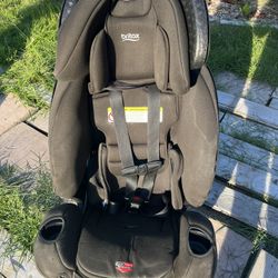 Exp 6/2031-- Britax One4Life All-in-One Convertible Booster/Car Seat (Des Moines) 