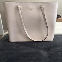 Large Kate Spade purse 