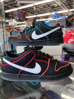 Nike SB Dunk Low Bronx Girls Skate