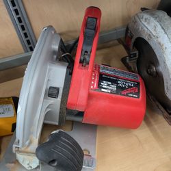 Milwaukee Circular Saw