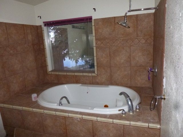 Pearl Bathtub Made in USA Heated Spa Jet Jacuzzi Hot Tub Aquaheat Whirlpool Hydro Massage Bath Heater Lights Grab Bar